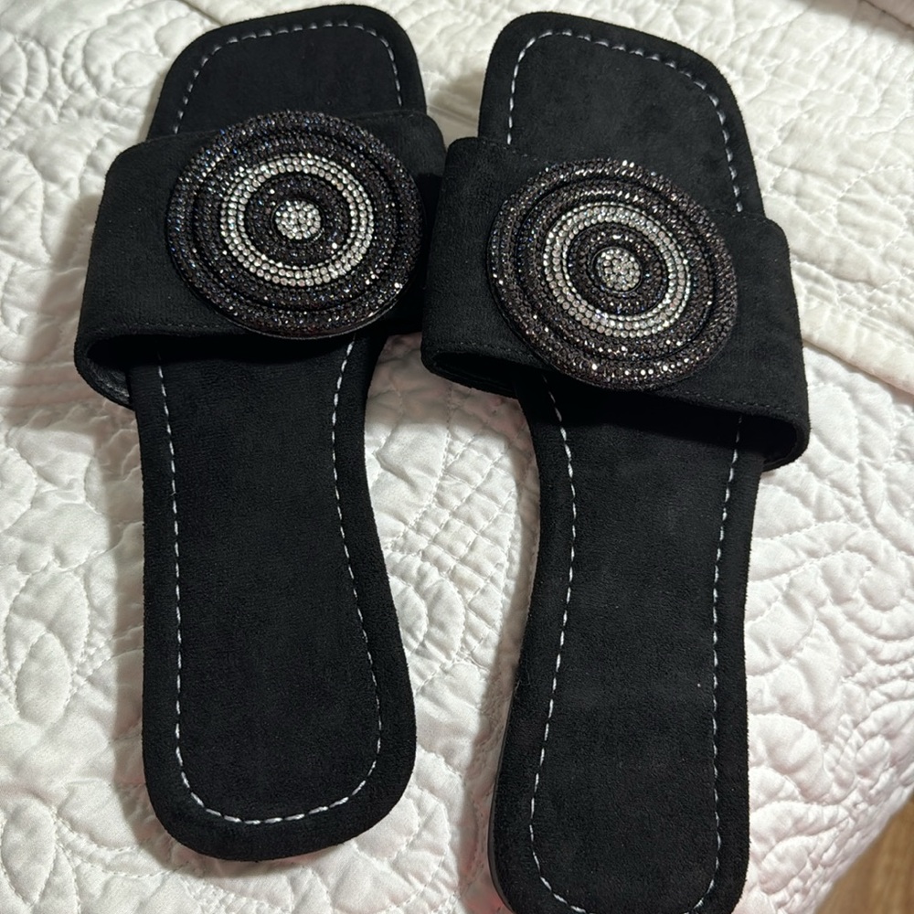 Sandals - Picture 3 of 5